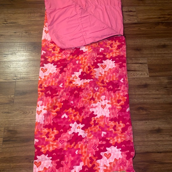 sold—BAZOONGI SLEEPING BAGS (4 total) price is for 1 - Picture 6 of 16